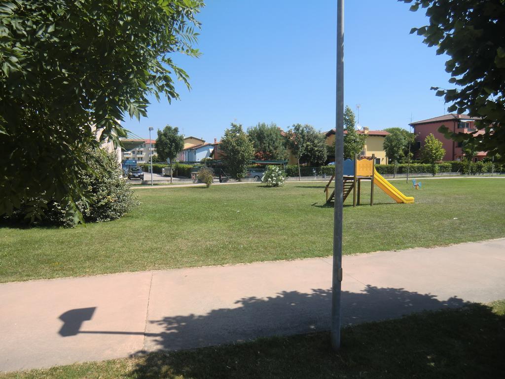 Residence Villaggio Dei Fiori Con Piscina E Posto Spiaggia Incluso 卡奥莱 客房 照片