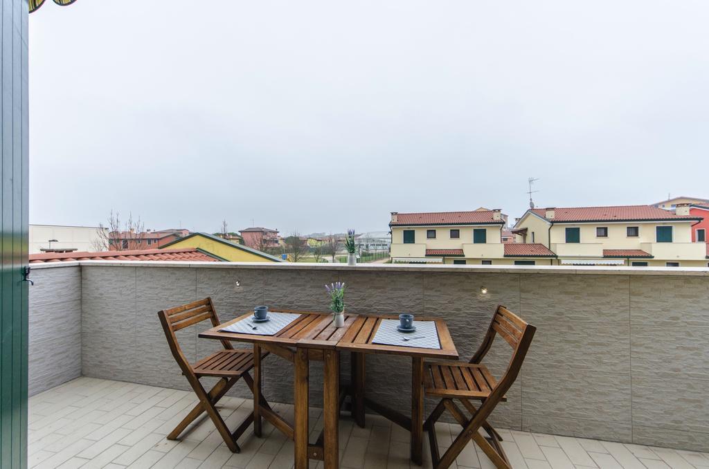 Residence Villaggio Dei Fiori Con Piscina E Posto Spiaggia Incluso 卡奥莱 客房 照片